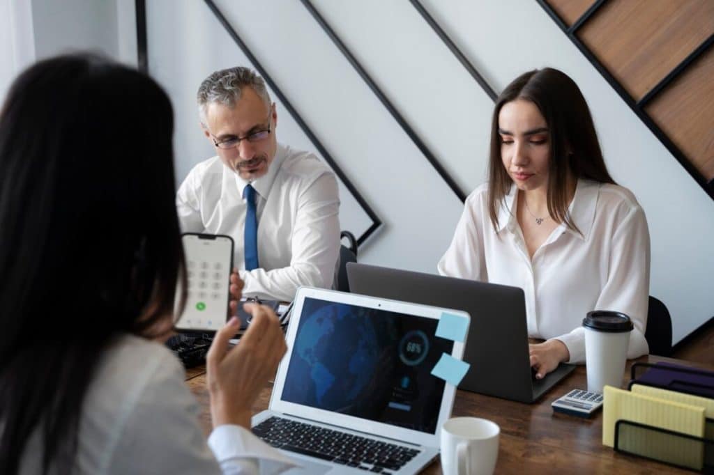 virtual staff peo package featured