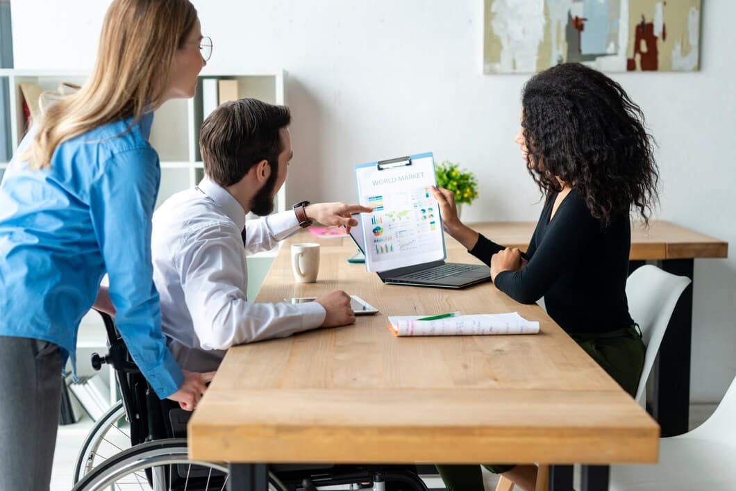 remote patient monitoring device selection group