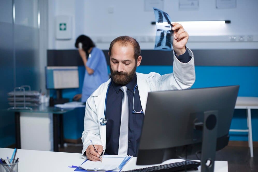 global telehealth tech support reduce time