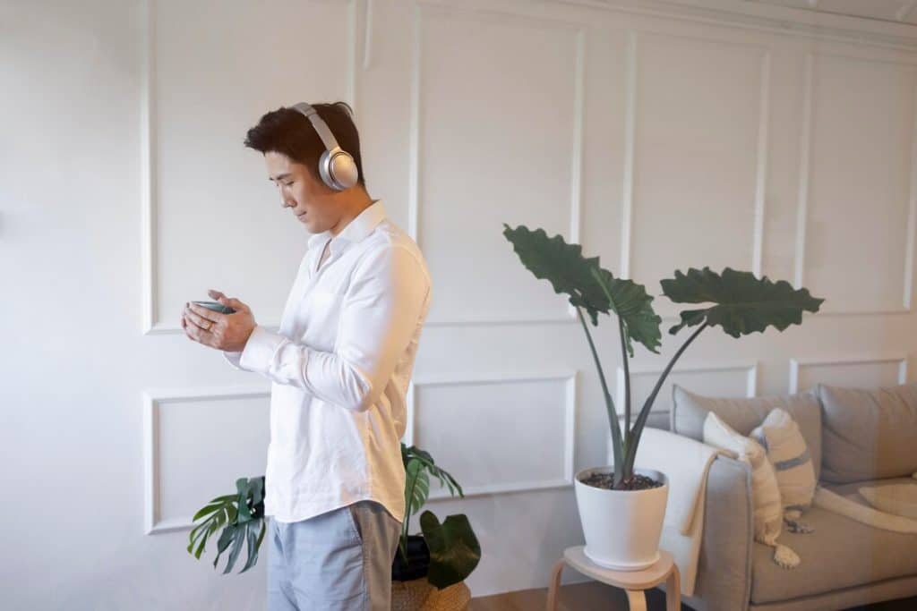 remote wellness check calls man