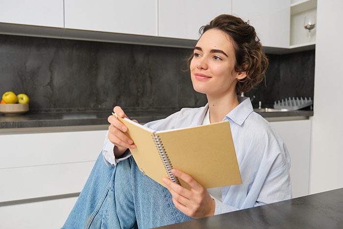 How to Become a Medical Scribe
