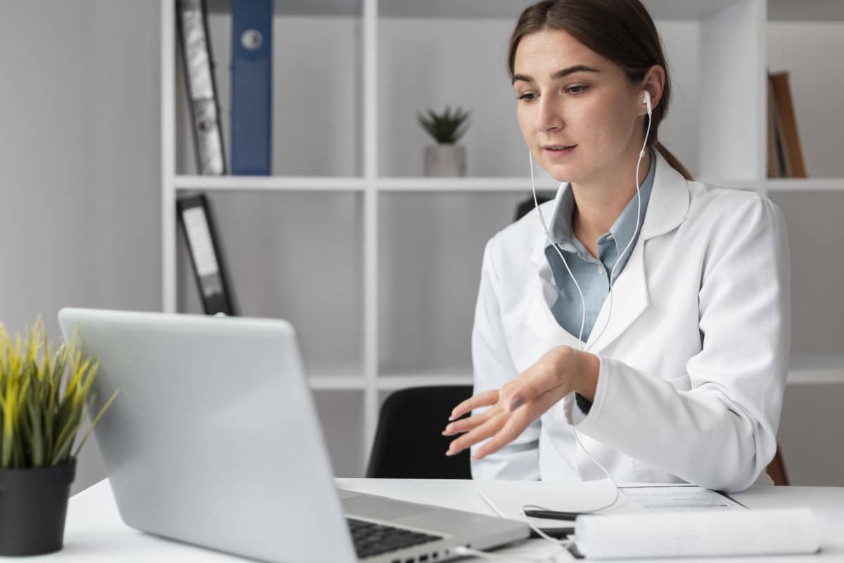 Medical Call Center Solutions for Doctors Drive Growth