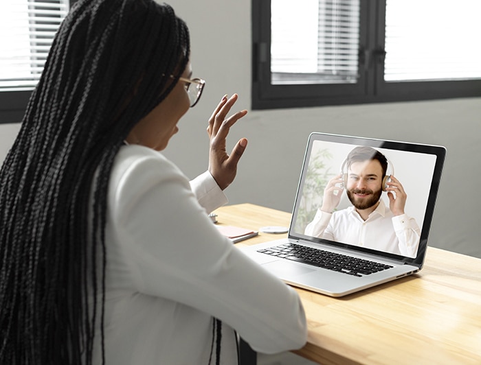 How to Choose the Right Virtual Receptionist for Your Healthcare Practices