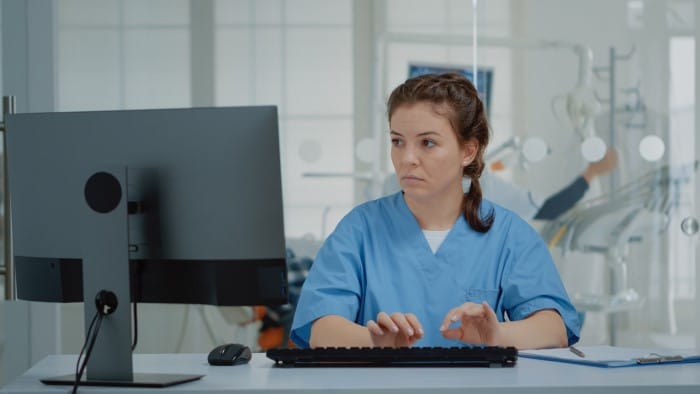 virtual assistants reduce hospital billing errors